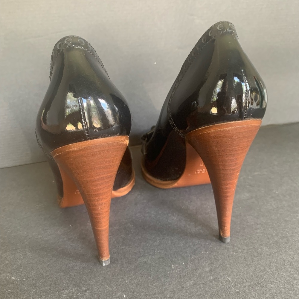 Gucci Black Patent Leather Kiltie Bit Heels with Brown Trim~Fit More Like a Sz 6 - Picture 15 of 16